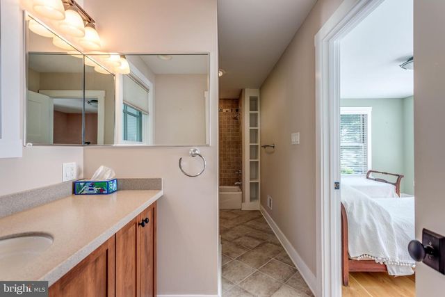 1321 VANCERIGHT CIR, Winchester, VA 22601