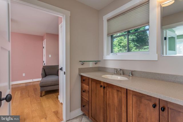 1321 VANCERIGHT CIR, Winchester, VA 22601