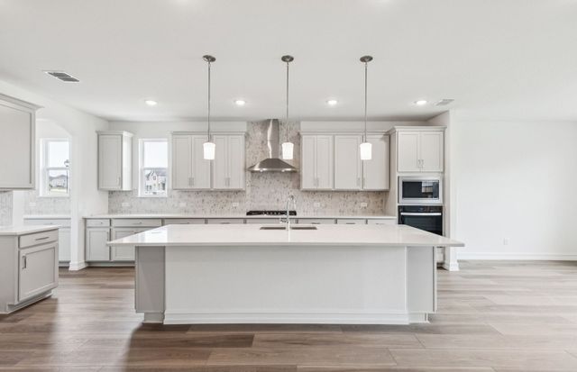 11201 Abbotsbury Road, Fort Worth, TX 76052