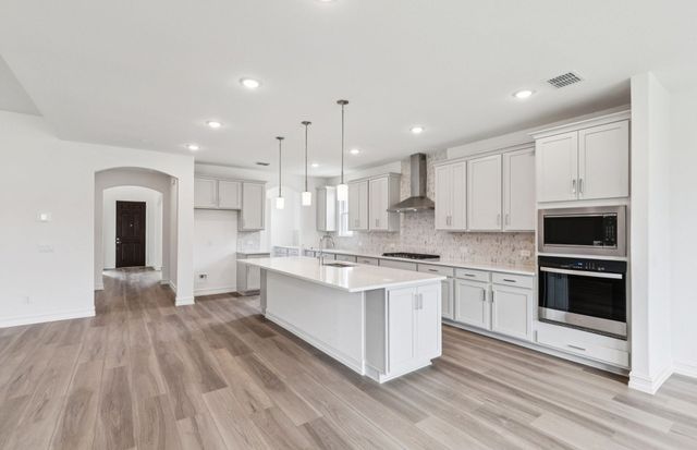 11201 Abbotsbury Road, Fort Worth, TX 76052