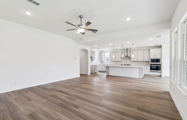 11201 Abbotsbury Road, Fort Worth, TX 76052