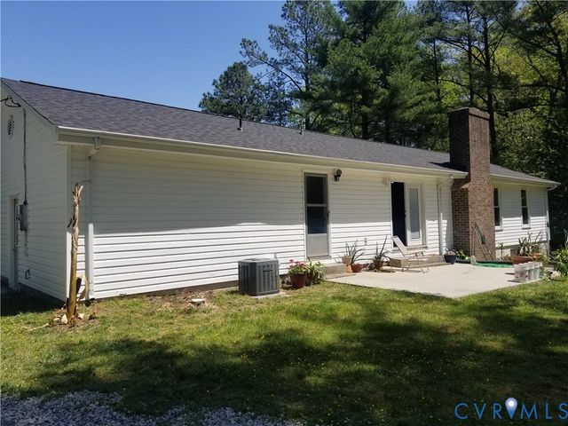 22417 Cox Rd, North Dinwiddie, VA 23803