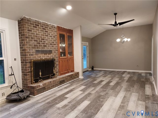 22417 Cox Rd, North Dinwiddie, VA 23803