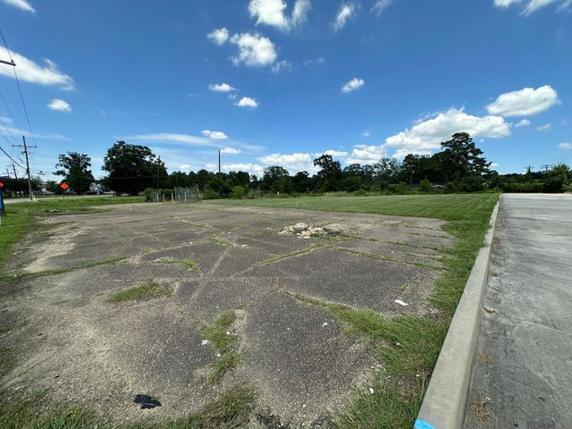 630 S Range Ave, Denham Springs, LA 70726