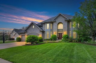 1376 Chapman Drive, Darien, IL 60561