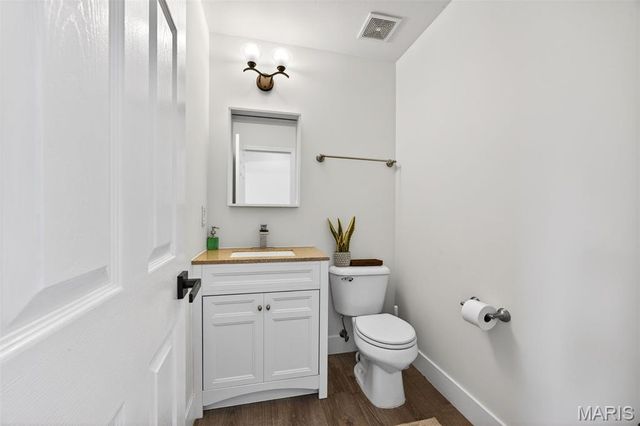 121 Majestic Lakes Boulevard, Moscow Mills, MO 63362