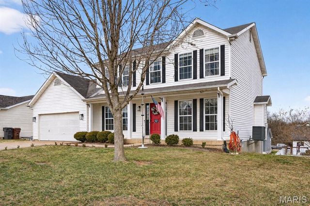 121 Majestic Lakes Boulevard, Moscow Mills, MO 63362