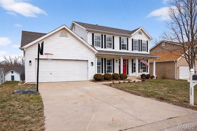 121 Majestic Lakes Boulevard, Moscow Mills, MO 63362