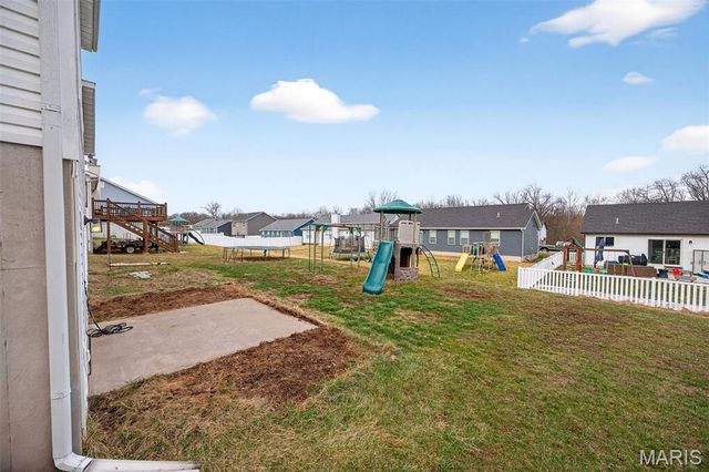 121 Majestic Lakes Boulevard, Moscow Mills, MO 63362