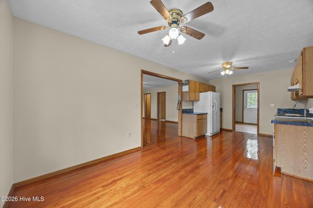 1951 E Boiling Spring Road, Southport, NC 28461