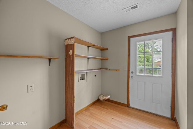 1951 E Boiling Spring Road, Southport, NC 28461