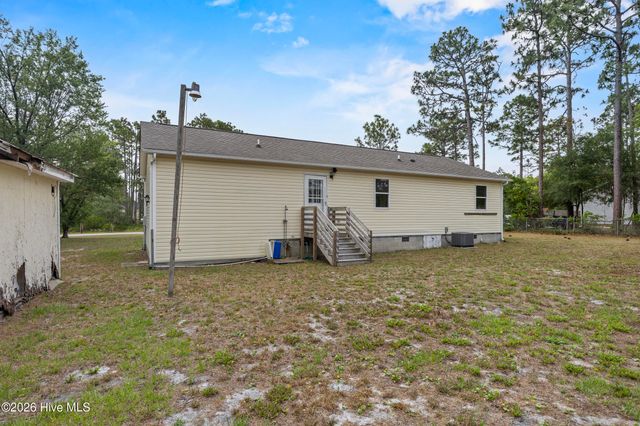 1951 E Boiling Spring Road, Southport, NC 28461