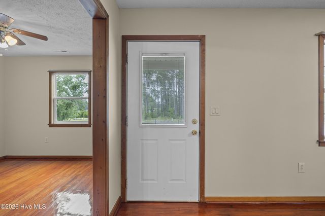 1951 E Boiling Spring Road, Southport, NC 28461