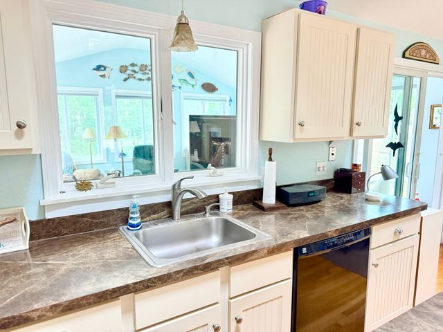 220 North Main St, Yarmouth, MA 02664
