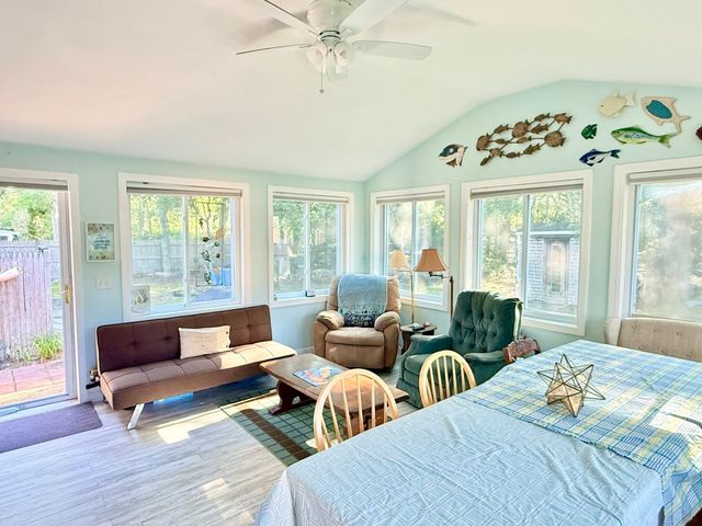 220 North Main St, Yarmouth, MA 02664