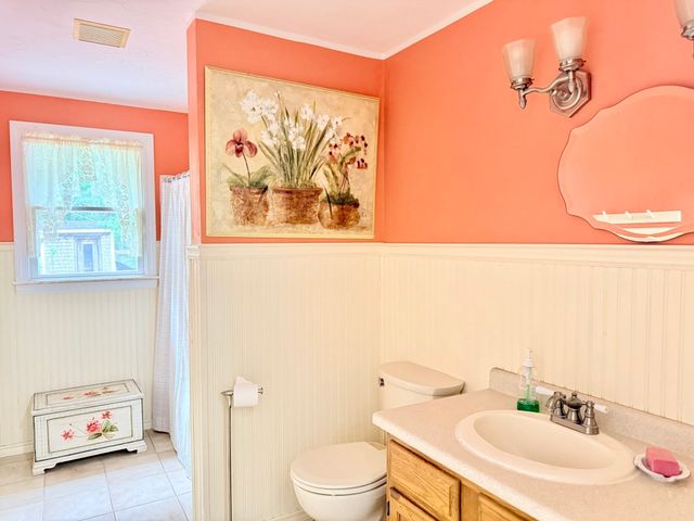 220 North Main St, Yarmouth, MA 02664
