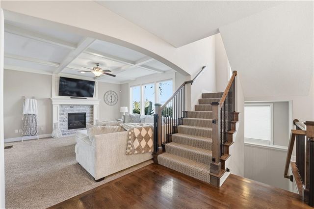 16936 W 163rd Terrace, Olathe, KS 66062