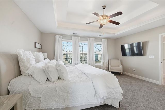 16936 W 163rd Terrace, Olathe, KS 66062