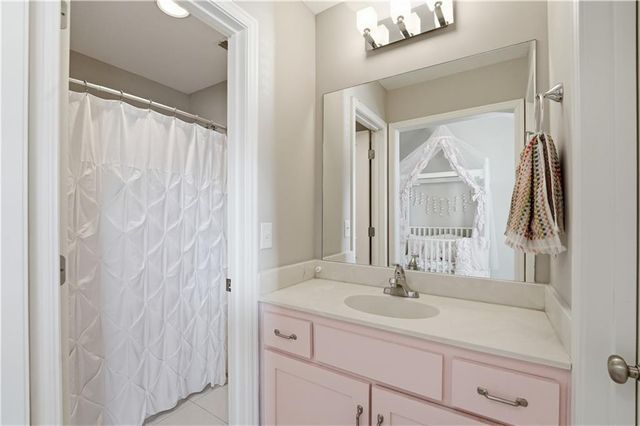 16936 W 163rd Terrace, Olathe, KS 66062