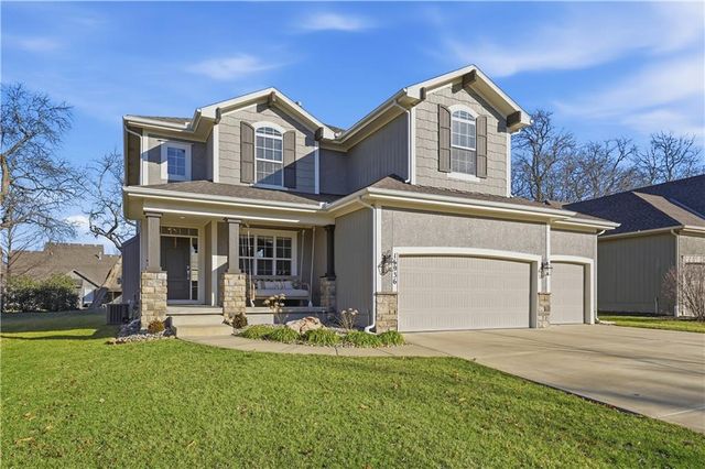 16936 W 163rd Terrace, Olathe, KS 66062