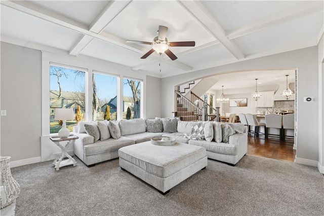 16936 W 163rd Terrace, Olathe, KS 66062