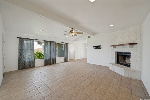 270 BRIARWOOD CIR, Bandera, TX 78003