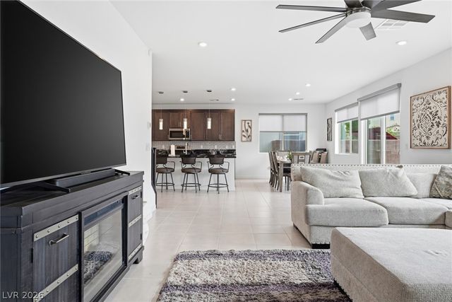 6934 Boulder View Street, North Las Vegas, NV 89084