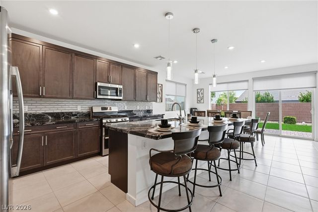 6934 Boulder View Street, North Las Vegas, NV 89084