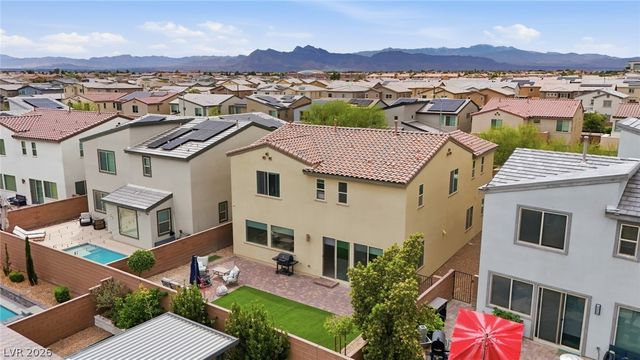 6934 Boulder View Street, North Las Vegas, NV 89084