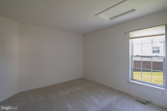 6708 STREAM VIEW LN, Warrenton, VA 20187