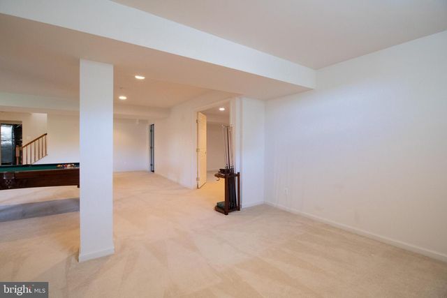 6708 STREAM VIEW LN, Warrenton, VA 20187