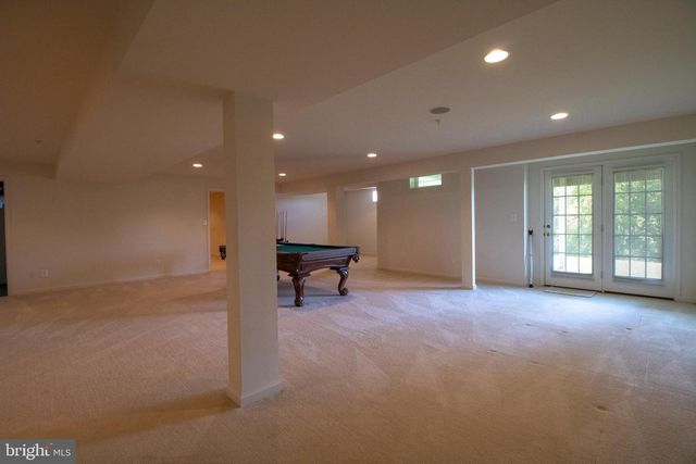 6708 STREAM VIEW LN, Warrenton, VA 20187