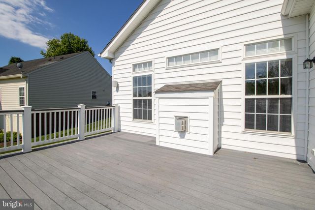 6708 STREAM VIEW LN, Warrenton, VA 20187