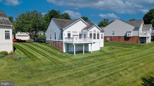 6708 STREAM VIEW LN, Warrenton, VA 20187