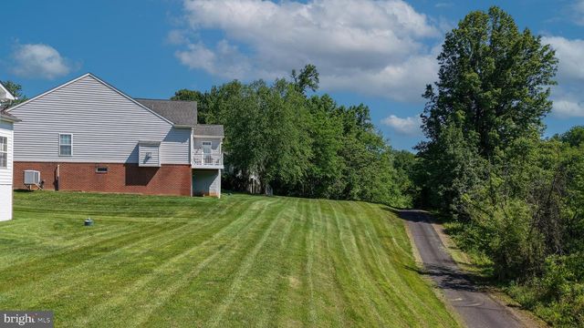 6708 STREAM VIEW LN, Warrenton, VA 20187