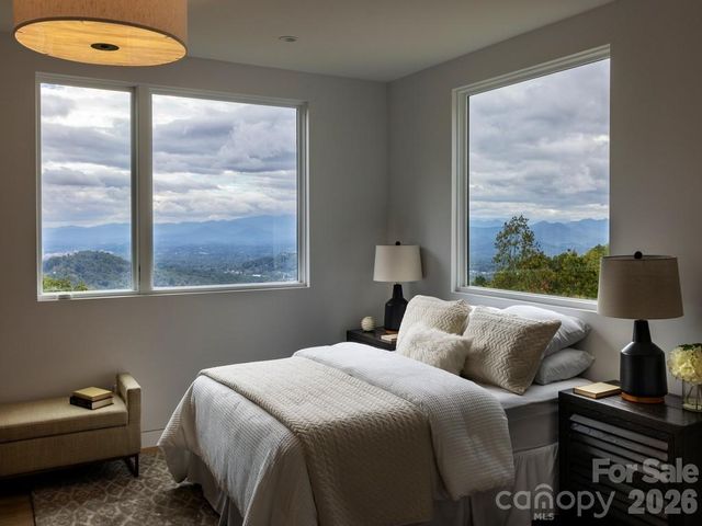 641 Elk Mountain Scenic Highway, Asheville, NC 28804
