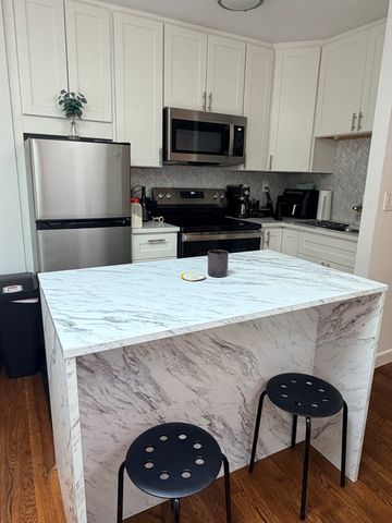 11 Cazenove 4, Boston, MA 02116