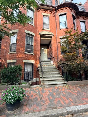 11 Cazenove 4, Boston, MA 02116