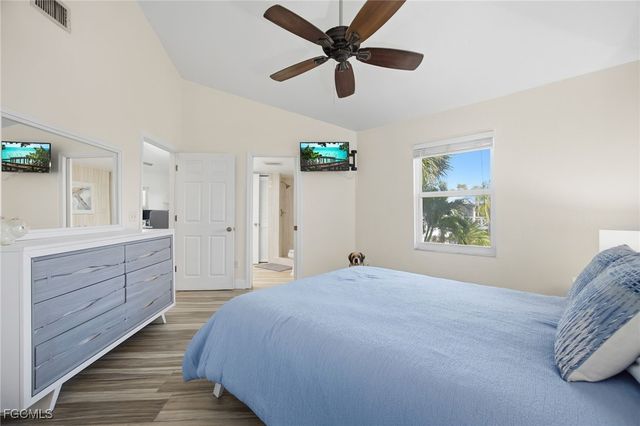 950 Moody RD 111, North Fort Myers, FL 33903