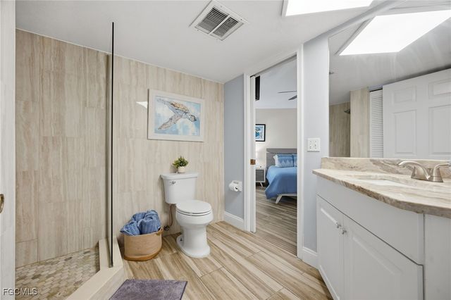 950 Moody RD 111, North Fort Myers, FL 33903