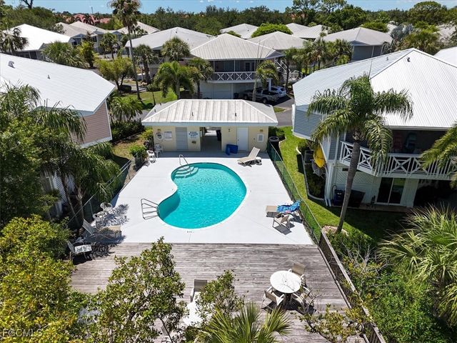 950 Moody RD 111, North Fort Myers, FL 33903