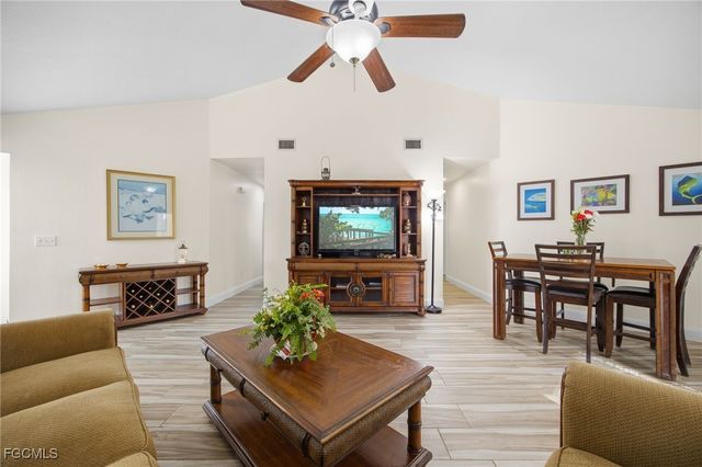 950 Moody RD 111, North Fort Myers, FL 33903