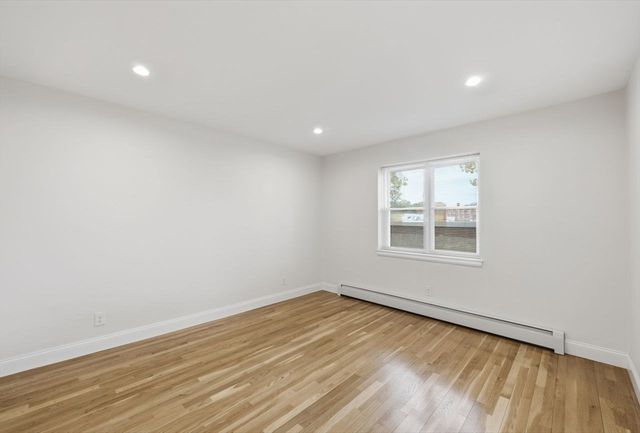 19 Alton Court 2, Brookline, MA 02446