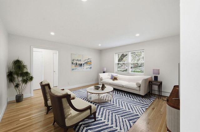 19 Alton Court 2, Brookline, MA 02446