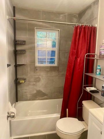 214 Pinewood Lane, Stockbridge, GA 30281