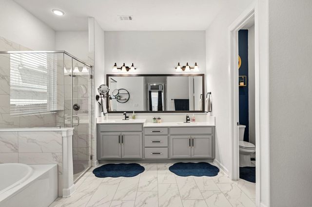 120 Ashleaf DR, Buda, TX 78610