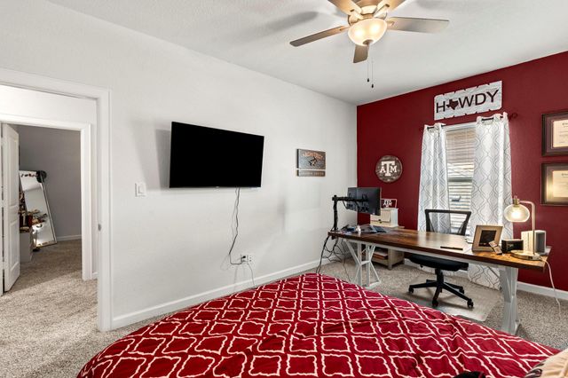 120 Ashleaf DR, Buda, TX 78610