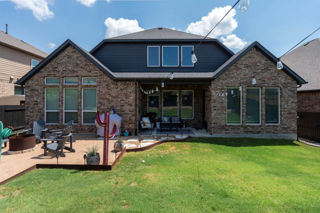 120 Ashleaf DR, Buda, TX 78610