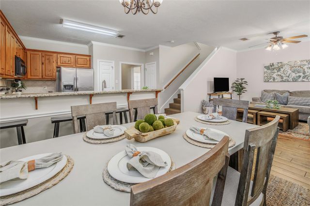 403 Forest Drive, College Station, TX 77840