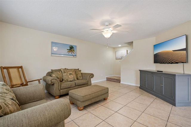 450 CARINA CIRCLE, Sanford, FL 32773